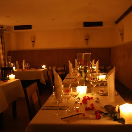 Fischerstueberl Hotel 3*